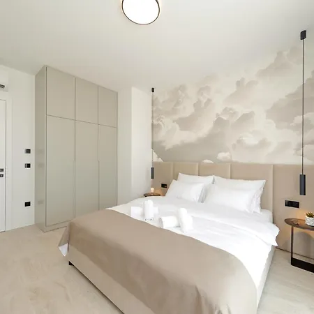 Cloud 9 D9 Villa *